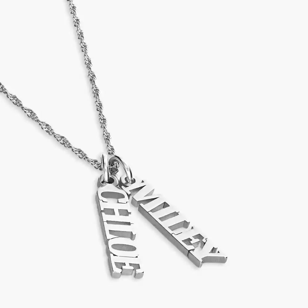 English Capital Vertical Name Necklace.