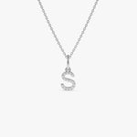 Silver necklace with a 'S' pendant