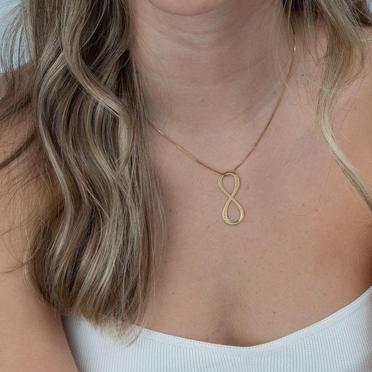 Gold necklace with an infinity symbol